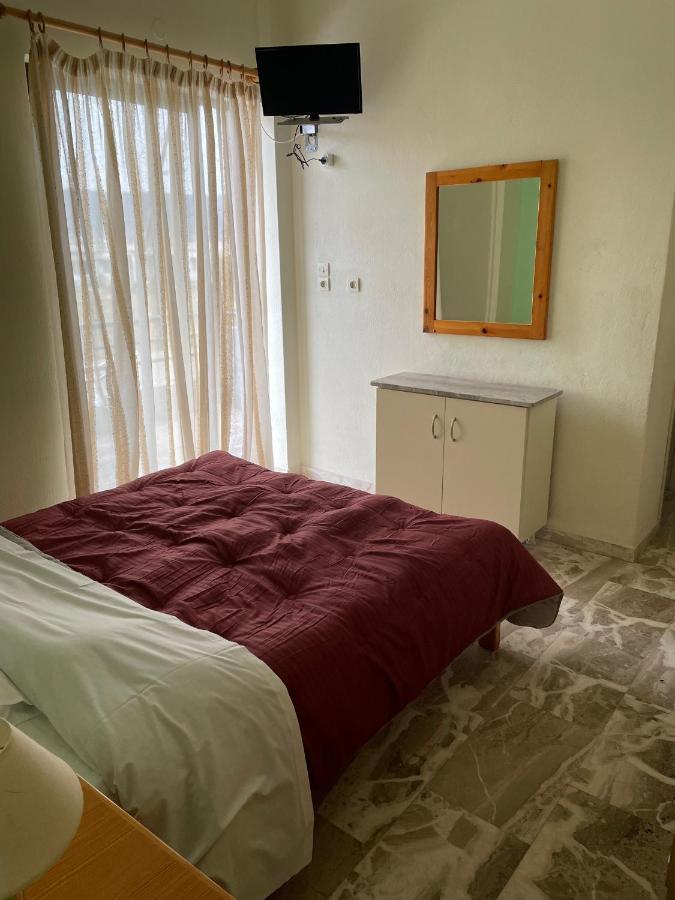 شقة Finikas إريا المظهر الخارجي الصورة